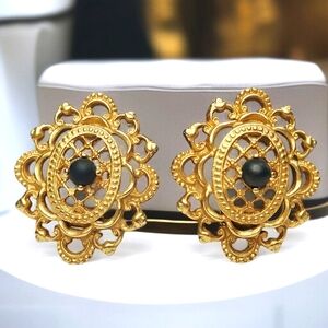 DONNA KARAN DKNY Vintage Lattice French Shield Clip-on Earrings